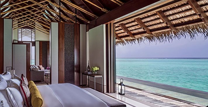 Grand Water Villa mit Pool - One&Only Reethi Rah