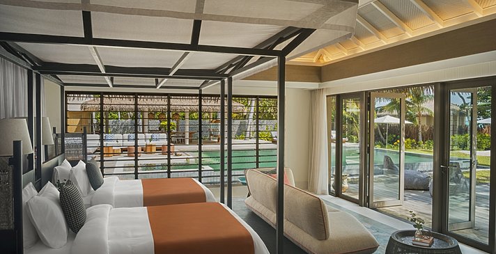 Three Bedroom Royal Beachfront Residence - InterContinental Maldives Maamunagau Resort