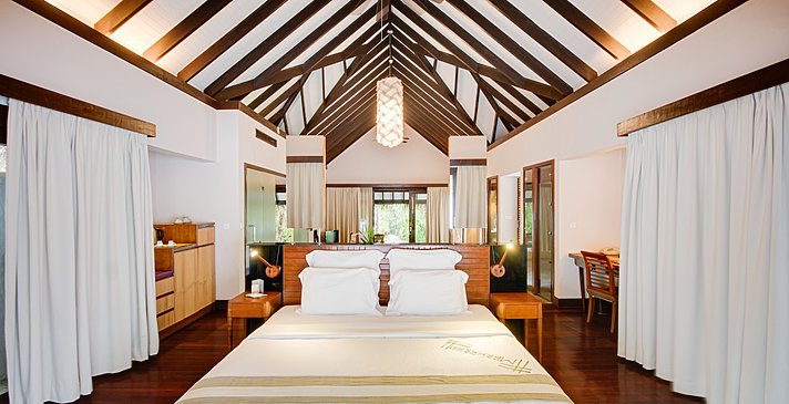 Island Villa & Beach Villa with Pool - Coco Bodu Hithi