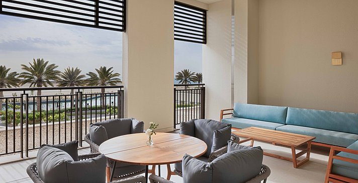 Junior Ocean Suite - Jumeirah Gulf of Bahrain Resort & Spa