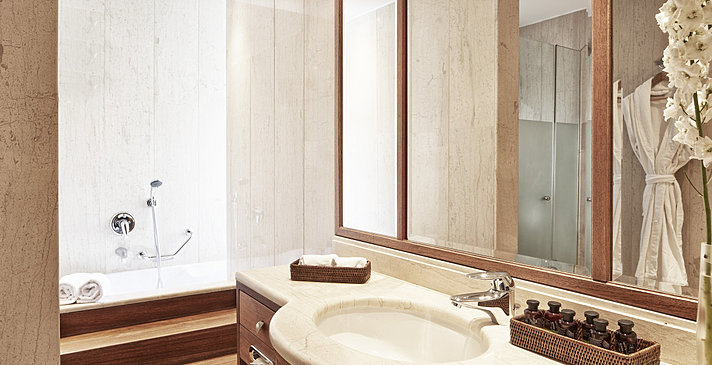 Junior Suite Private Heated Pool - Blue Palace, A Luxury Collection Resort & Spa