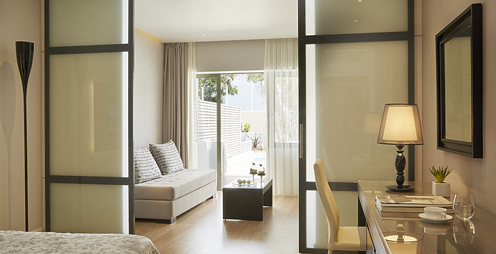 Junior Suite Private Pool - MarBella Corfu