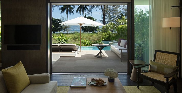 Lagoon Pool Pavilion - Rosewood Phuket