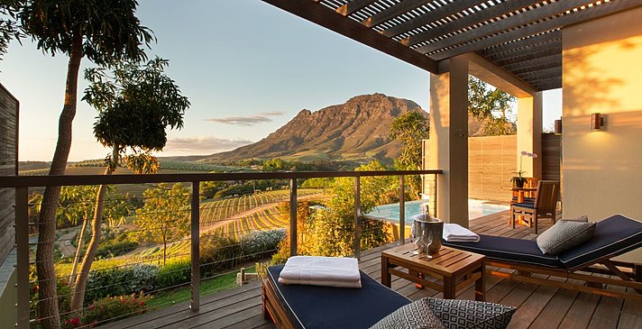 Luxury Vineyard View Suite - Delaire Graff Lodges & Spa