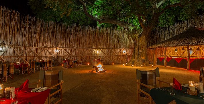 Main Camp Boma - Mala Mala Private Game Reserve