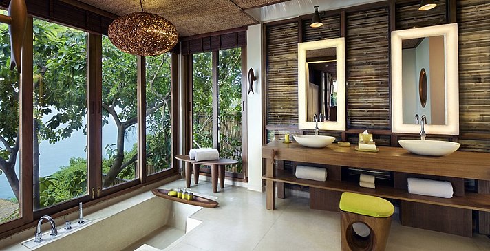 Ocean Front Pool Villa Suite Badezimmer - Six Senses Samui