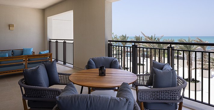 Ocean Suite - Jumeirah Gulf of Bahrain Resort & Spa