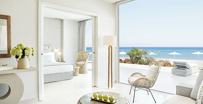 One Bedroom Suite Private Garden Sea View - Ikos Aria