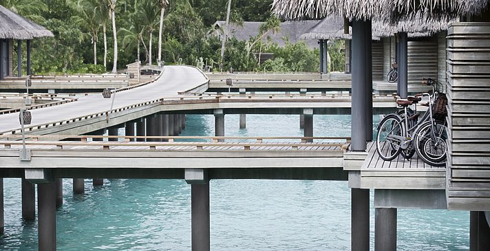 Over Water Villas Jetty - Vakkaru Maldives