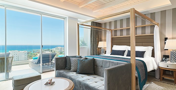 Panoramic Suite - Amanti, MadeForTwo Hotels