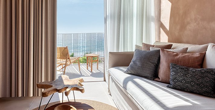 Sapphire Open Plan Suite - Domes of Corfu, Autograph Collection