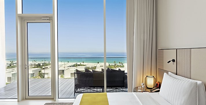 Schlafzimmer Premier Suite - The Oberoi Beach Resort, Al Zorah