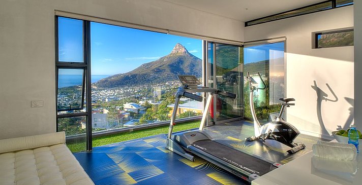Sea Star Rocks - Penthouse 2 Bedroom - Fitnessraum