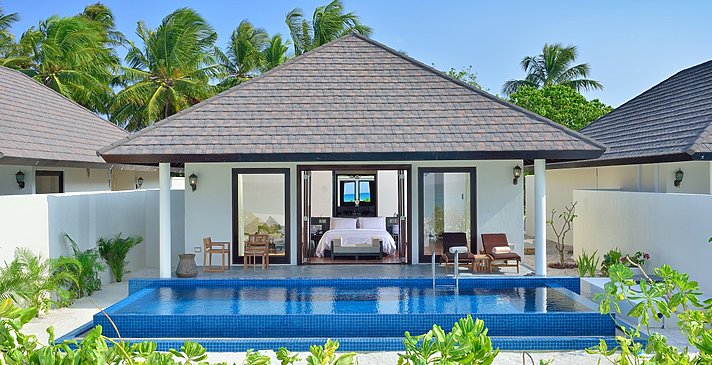 Sunset Beach Villa mit Pool - Atmosphere Kanifushi