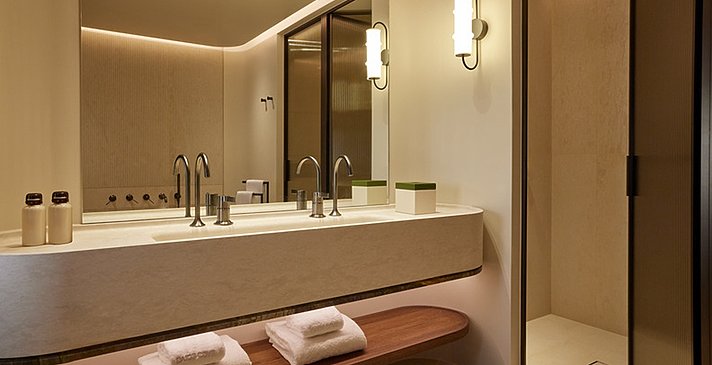The Collection 1 BR Suite Sea View - Daios Cove