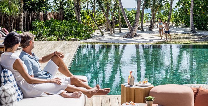 Three Bedroom Royal Beachfront Residence - InterContinental Maldives Maamunagau Resort
