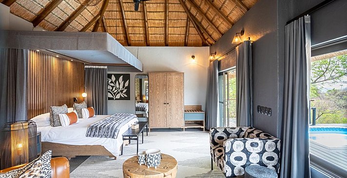 Tuningi Safari - Luxury Suite - Schlafzimmer 