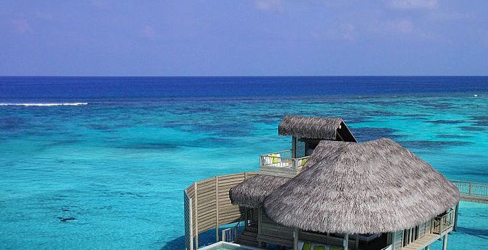 Laamu Water Villa mit Pool