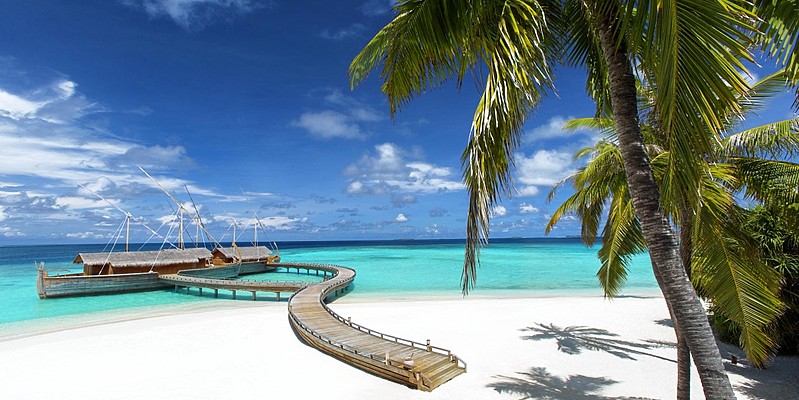 Batheli Restaurant - Milaidhoo Island Maldives