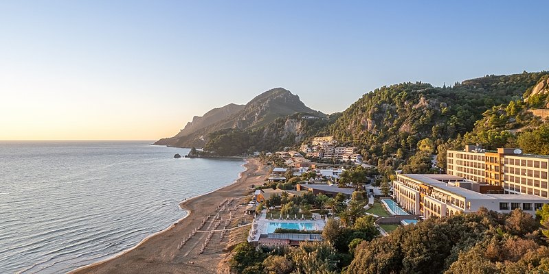 Domes of Corfu, Autograph Collection