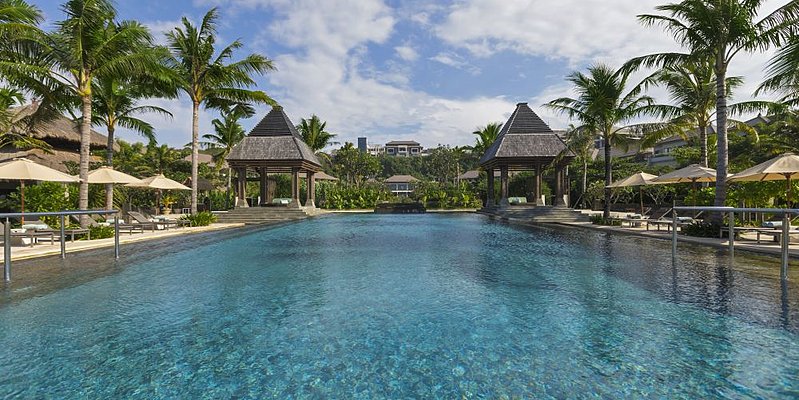 Swimming Pool - The Ritz-Carlton, Bali