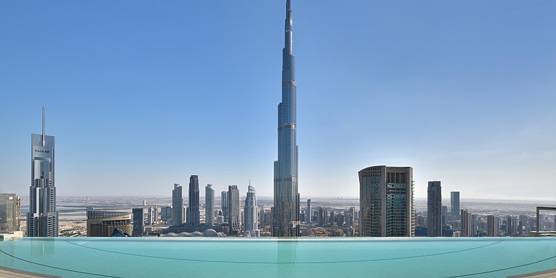 Infinity Pool - The Address Sky View