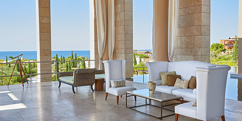 Lobby - The Romanos, a Luxury Collection Resort