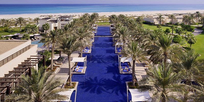 Pool und Strand