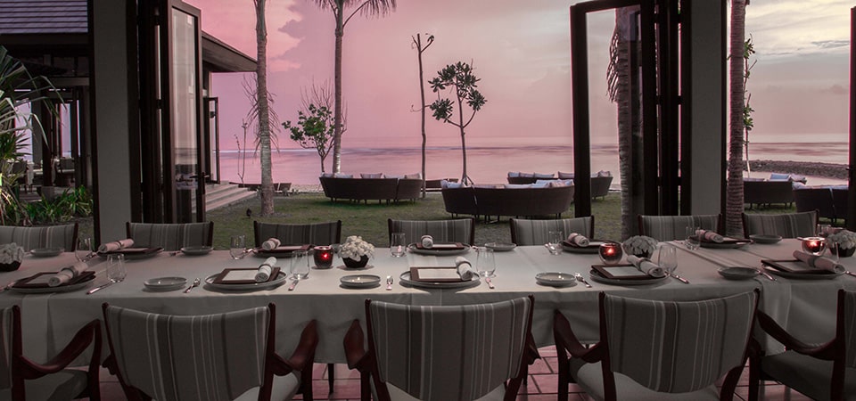 The Ritz-Carlton, Bali - The Beach Grill Restaurant
