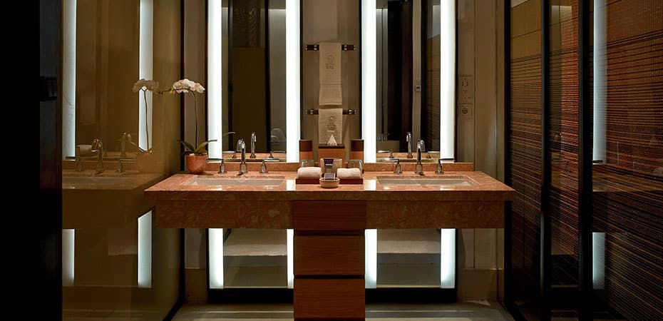 The Ritz-Carlton, Bali - Sawangan Junior Suite with Pool Access - Badezimmer